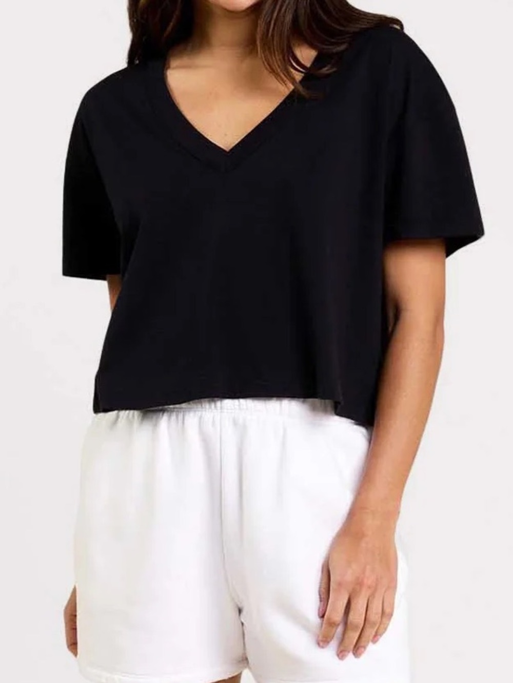 Nuuds Boxy V-Neck Tee : Medium